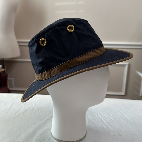 Tilley OUTBACK hat - Navy/British Tan - Picture 9 of 15